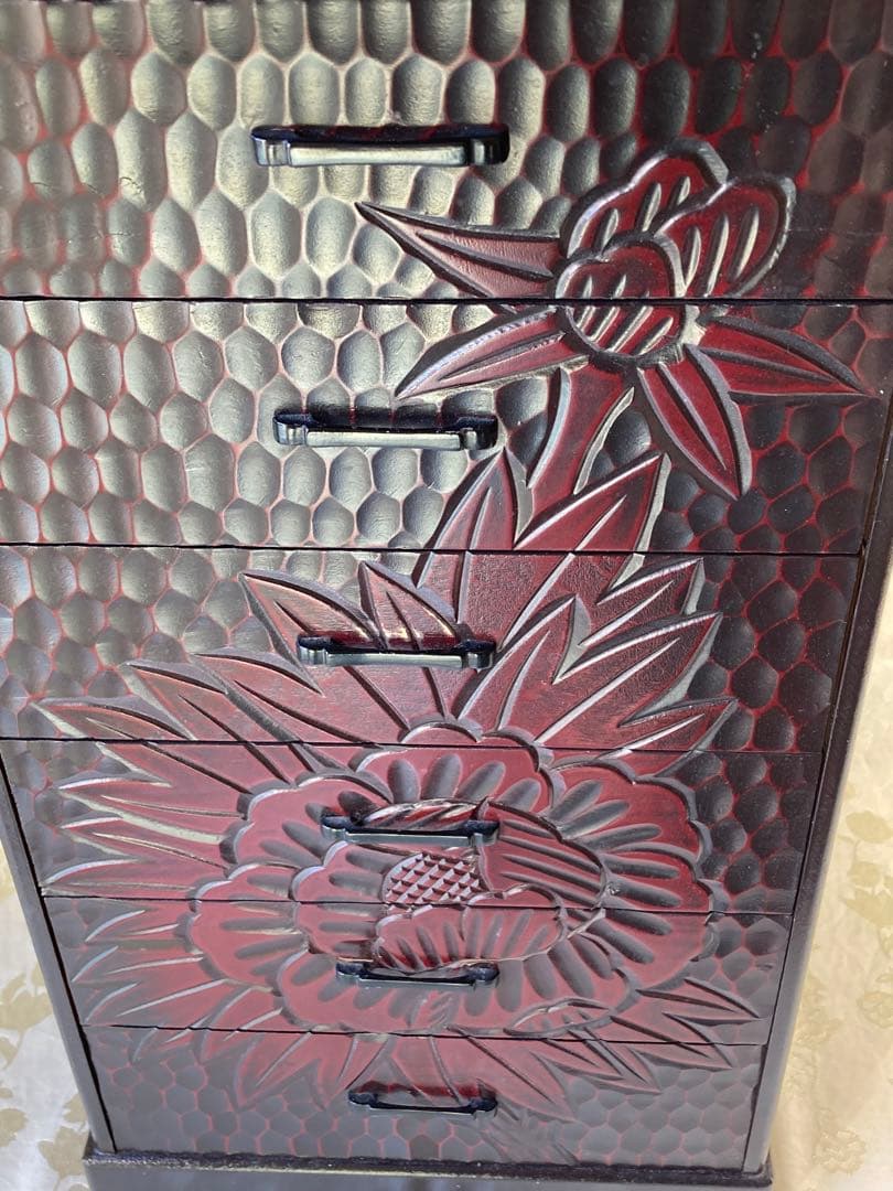 鎌倉彫り6段小箪笥　美品