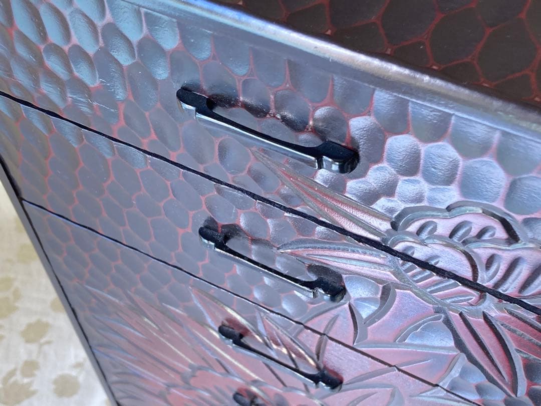 鎌倉彫り6段小箪笥　美品