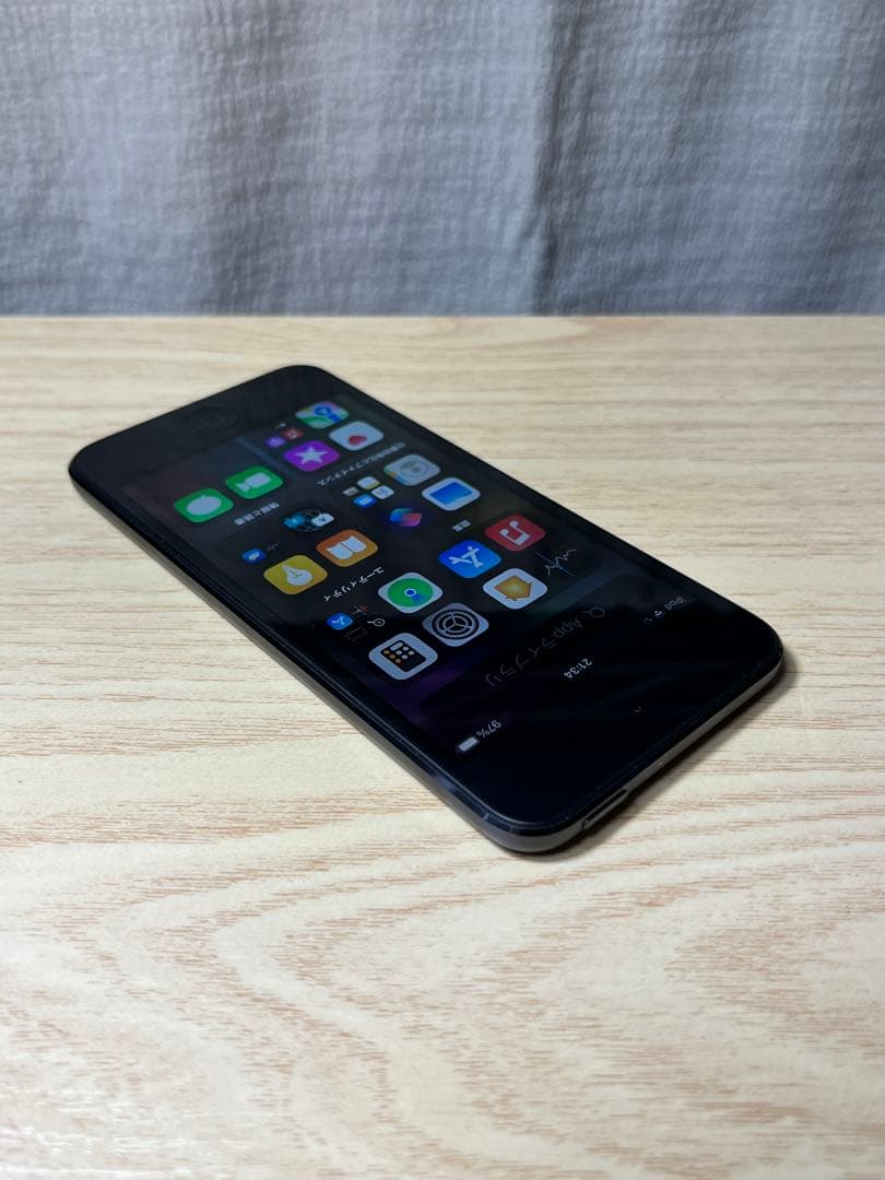 ♫ 超美品 iPod touch（第7世代）最終モデル スペースグレイ