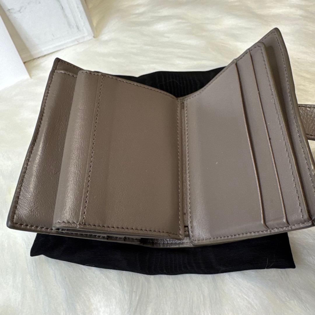 CELINE セリーヌ スモールストラップウォレット ペブル ミネラル