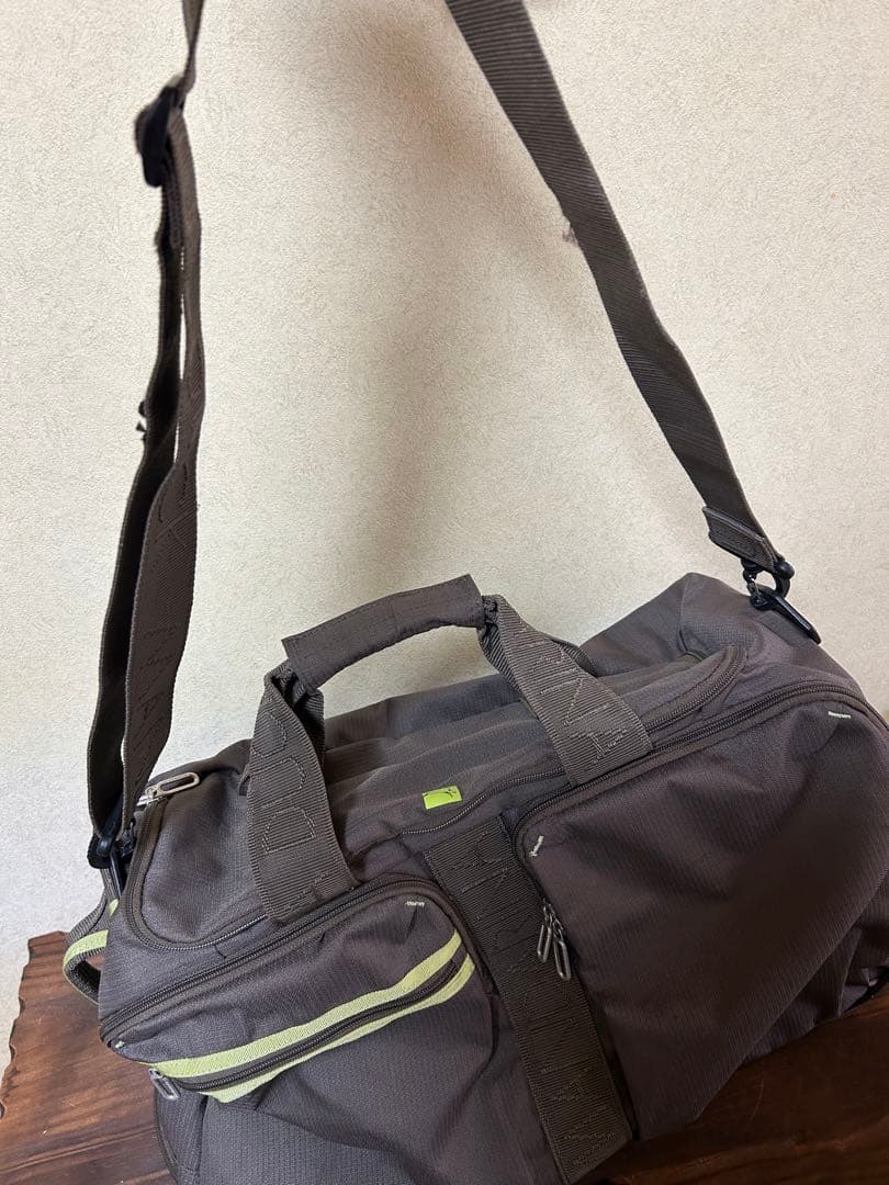 マンダリナダック　3way キャリーバッグ　ボストンバッグ　ショルダーバッグ