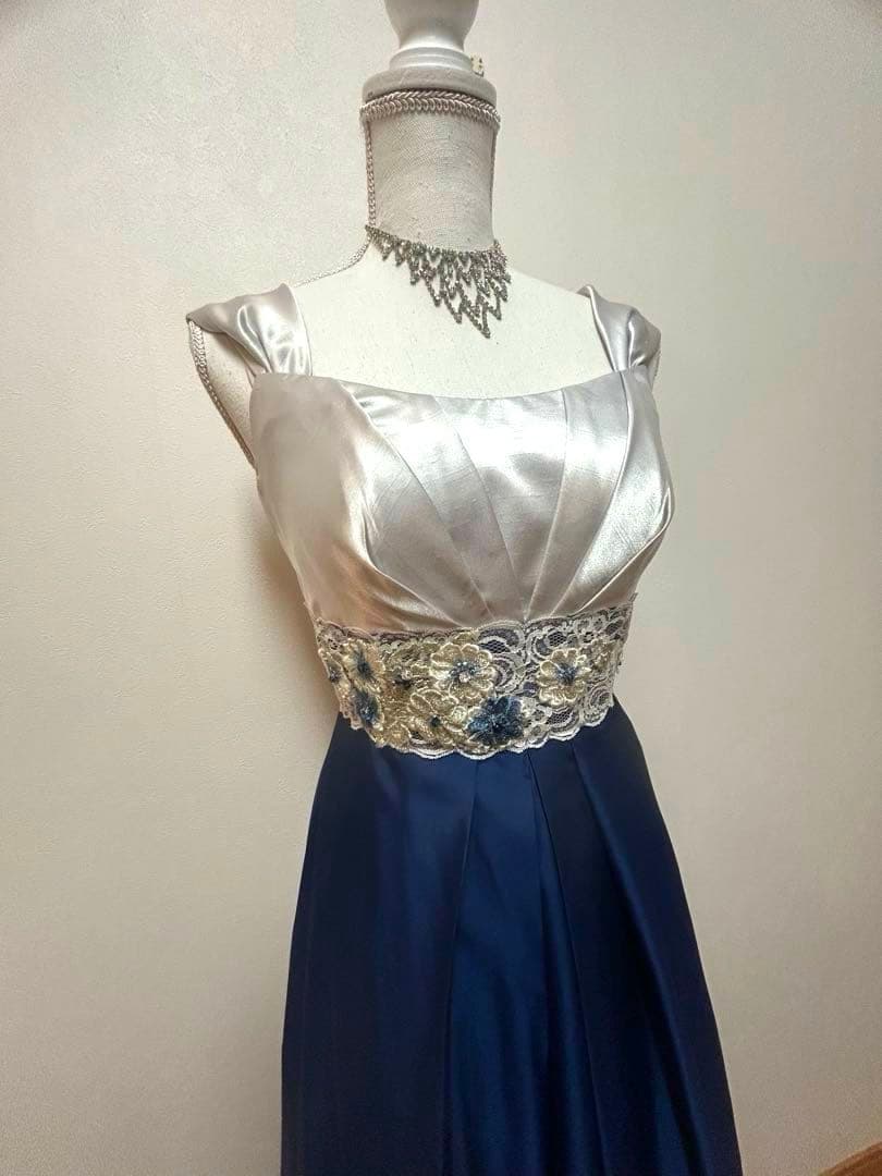 AIMER＊シルバー×ネイビー　Aラインロングドレス