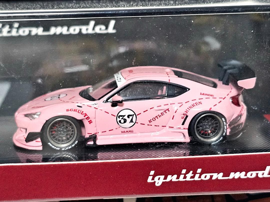 1/64 IGNITION pink pig 86 限定