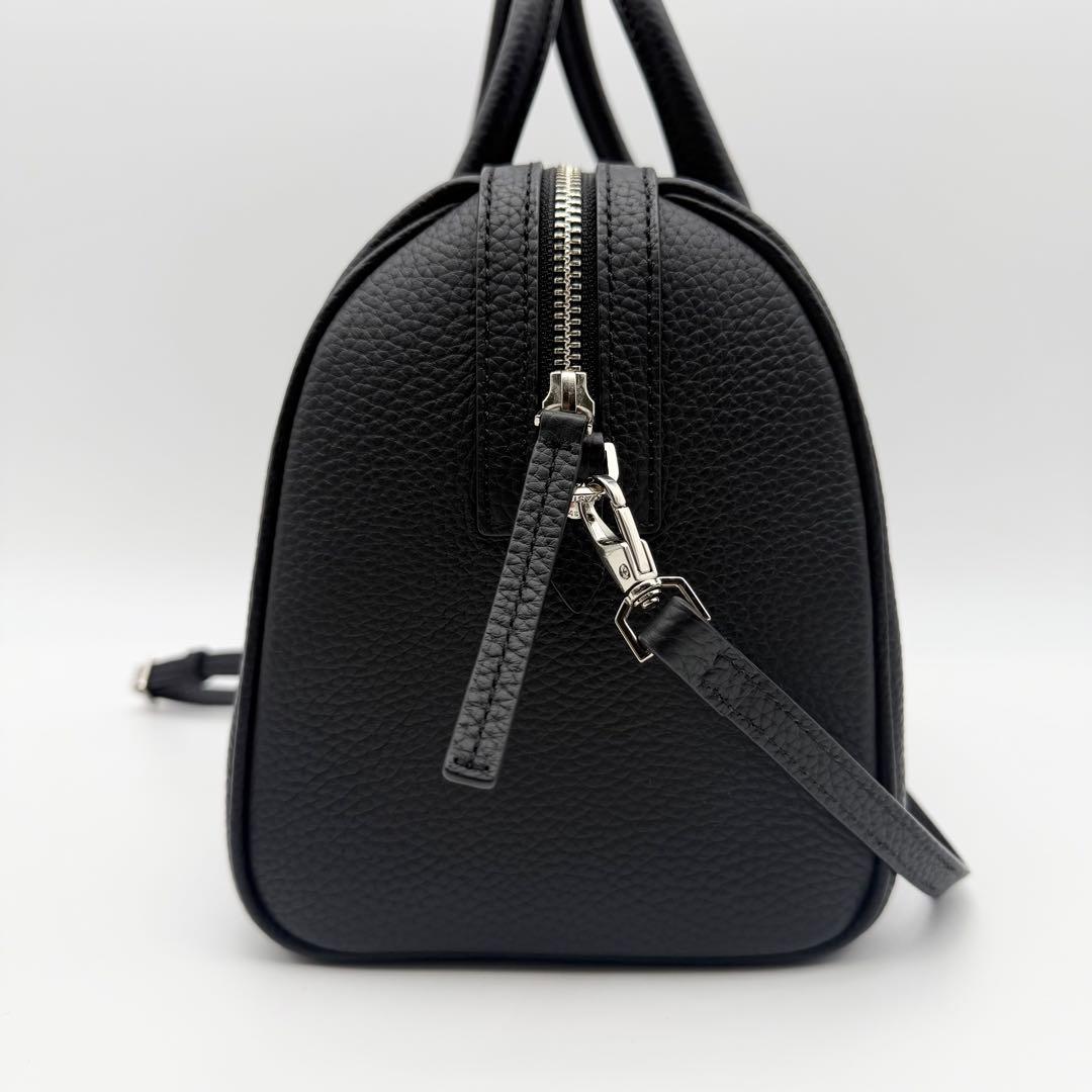 【未使用級】VASIC ヤンチェオンテンバール 2way ハンドバッグ 黒