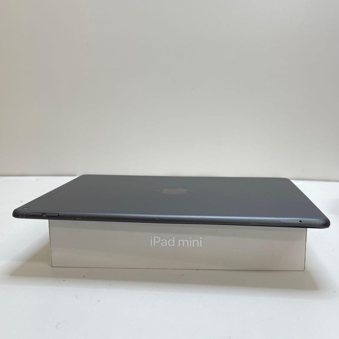 iPad Air 第3世代 64Gb Wi-fi + Cellular 95%