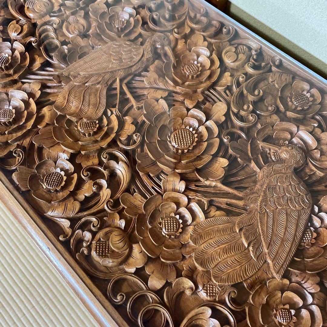 木彫り装飾のキャビネット　インドネシア　オーダーメイド