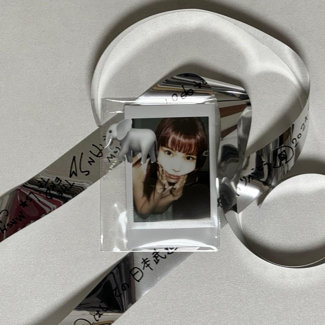 アイナ・ジ・エンド 武道館公演 ENDROLL 限定チェキ オマケ:銀テープ付き