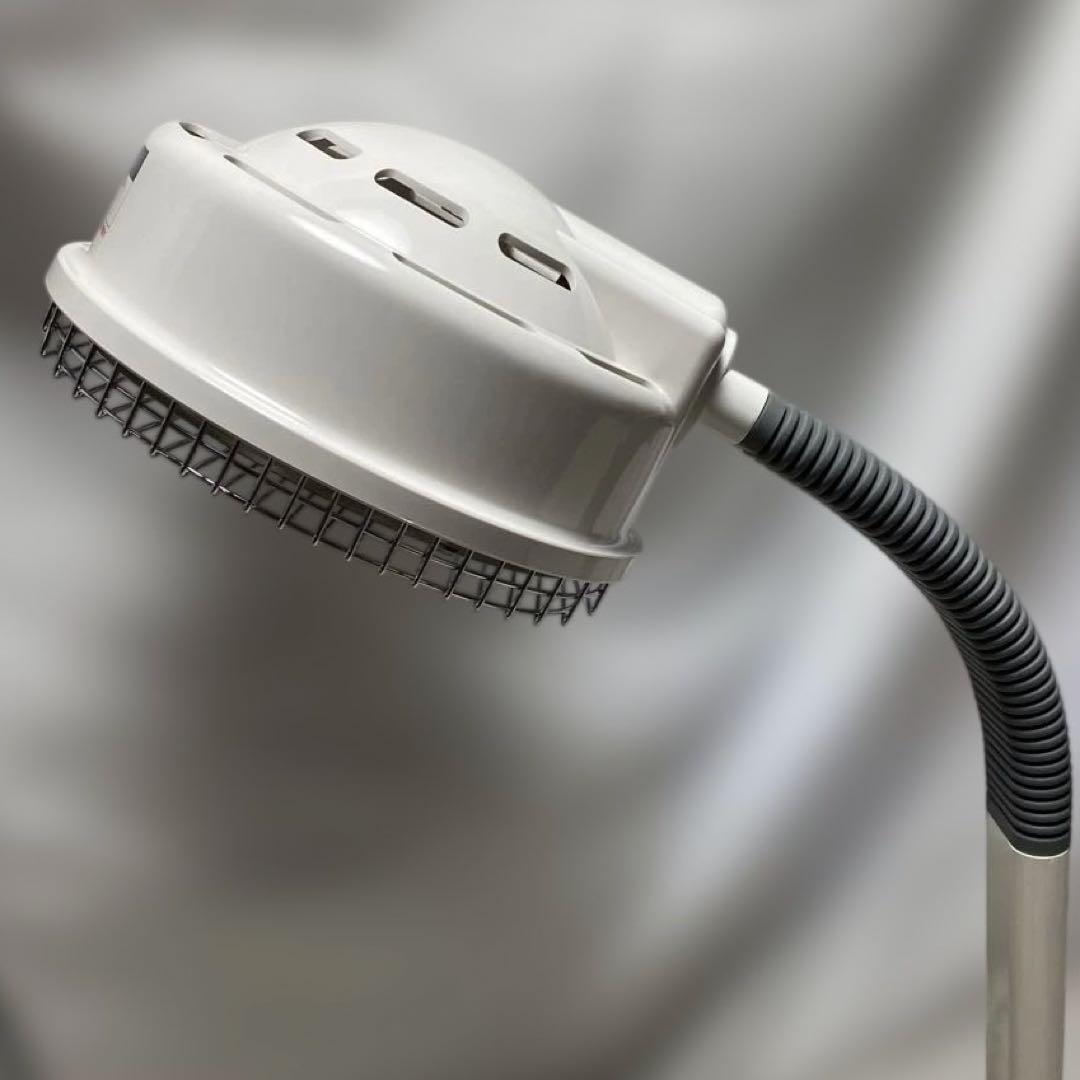 オムロン 赤外線治療器 HIR-220治療器 未使用品 医療用具承認番号 取得済