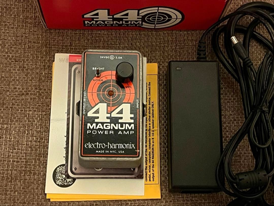 ELECTRO-HARMONIX 44 MAGNUM 　フロア型パワーアンプ
