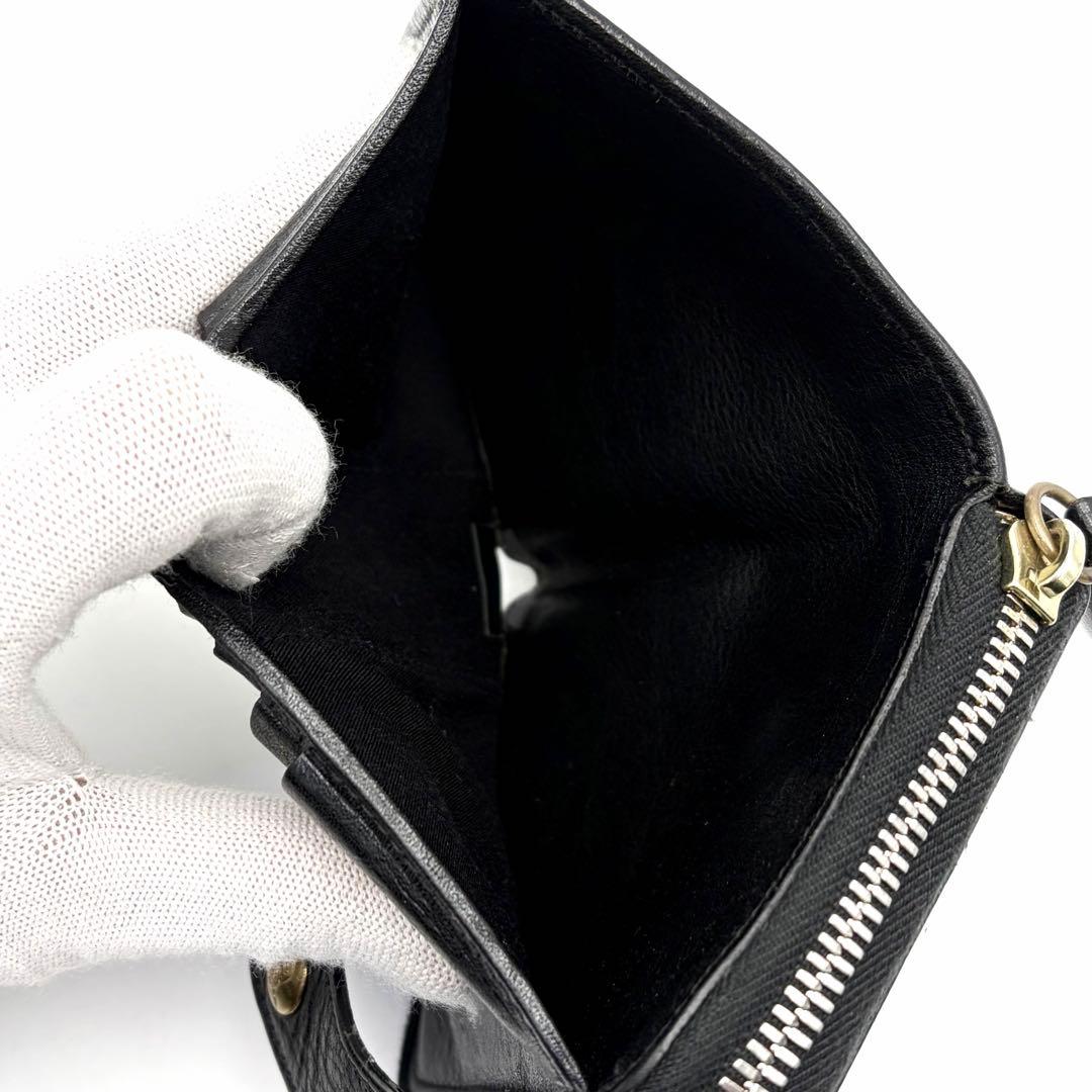 イルビゾンテ 二つ折り財布 ラウンドファスナー ブラック 金ボタン ロゴ型押し