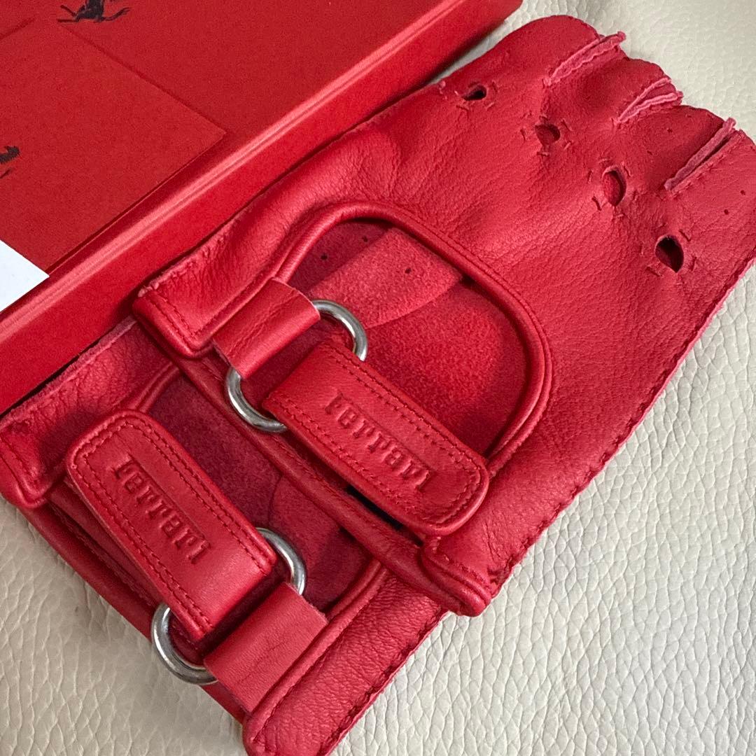 専用出品 フェラーリ オフィシャル レザー ドライビング グローブ