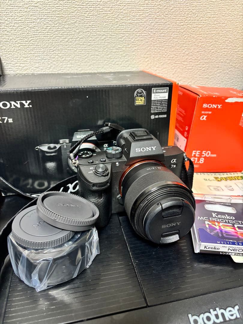 【美品/保証付き】Sony α7 III 本体+ FE 50mm F1.8