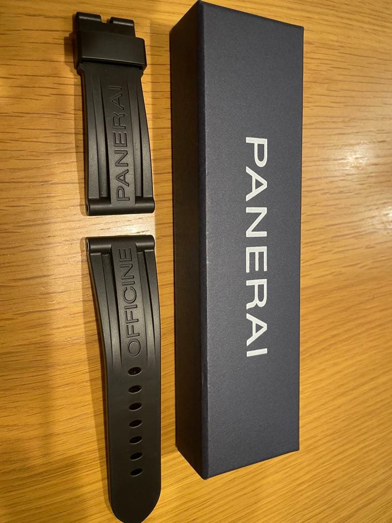 PANERAI ラバーベルト ブラック　ラグ幅26mm