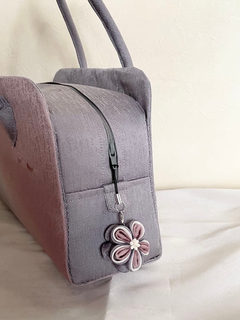 和装用利休バッグ　底鋲、つまみ細工付き