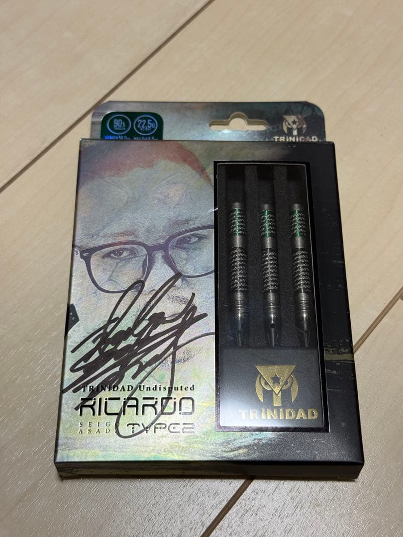 【最終値下げ】TRiNiDAD RICARDO2 浅田斉吾 選手モデル サイン入