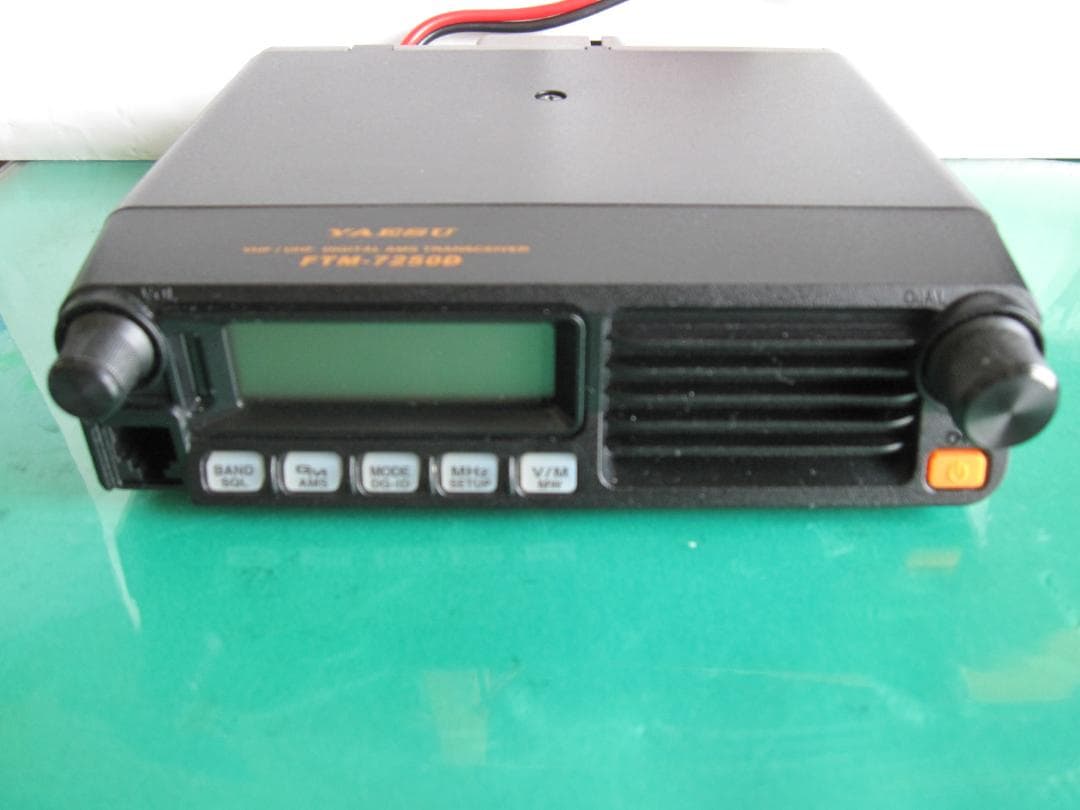 YAESU FTM-7250D デジタルトランシーバー（２０W機）