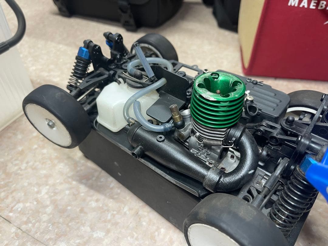 Kyosho Inferno オフロードRCカー