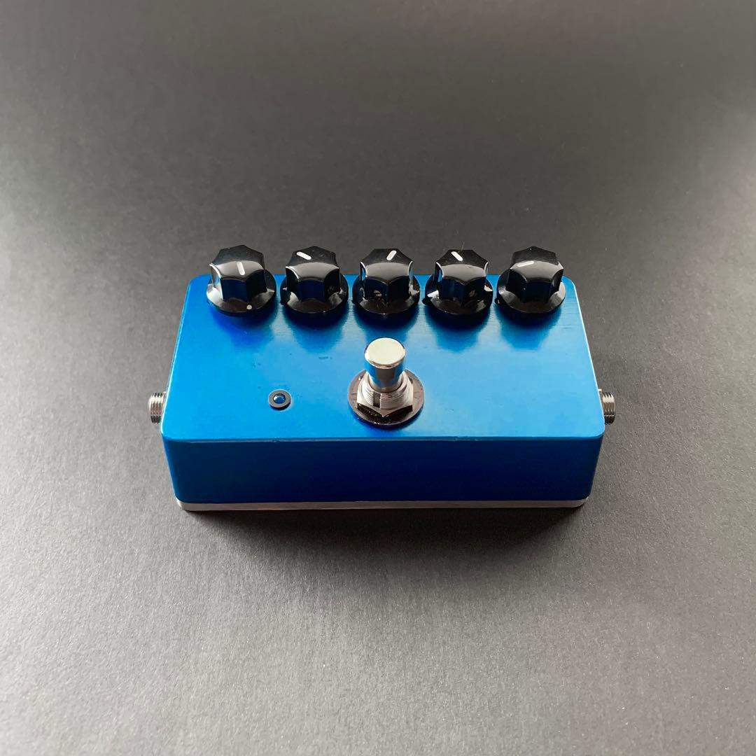 Fuzz Factory clone...メタリックブルー