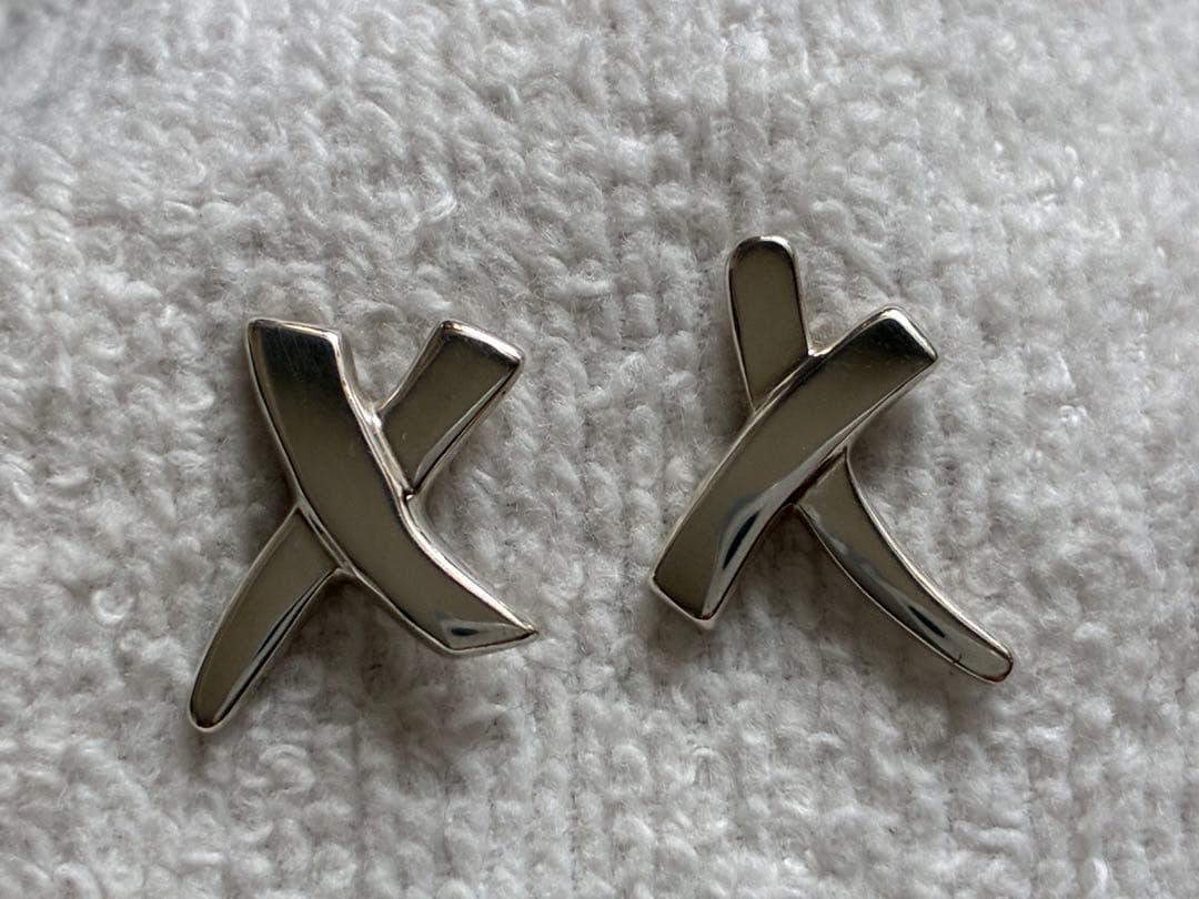 Tiffany & Co. クロスデザインピアス