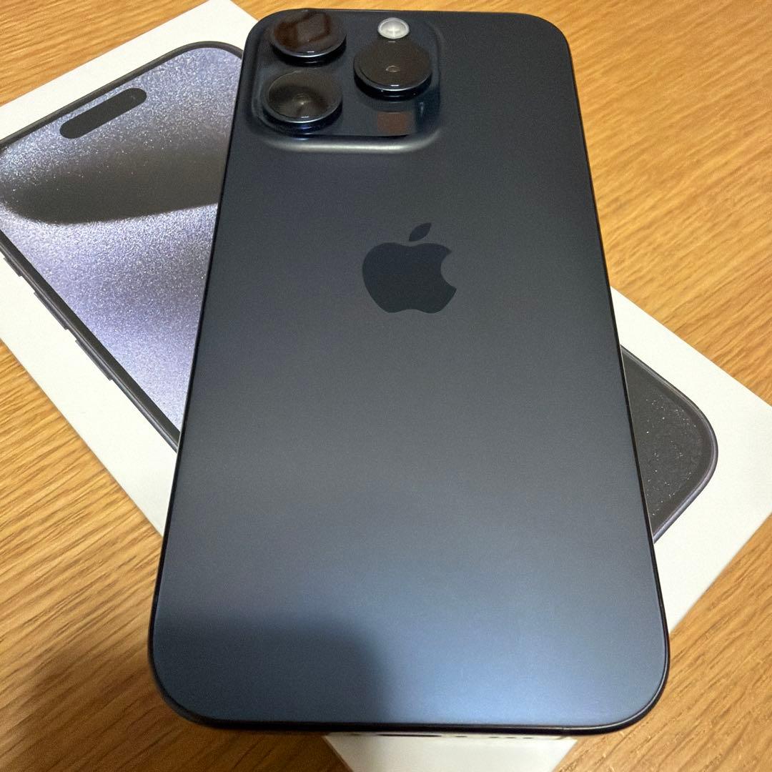 iPhone 15 pro ブルーチタニウム128GB