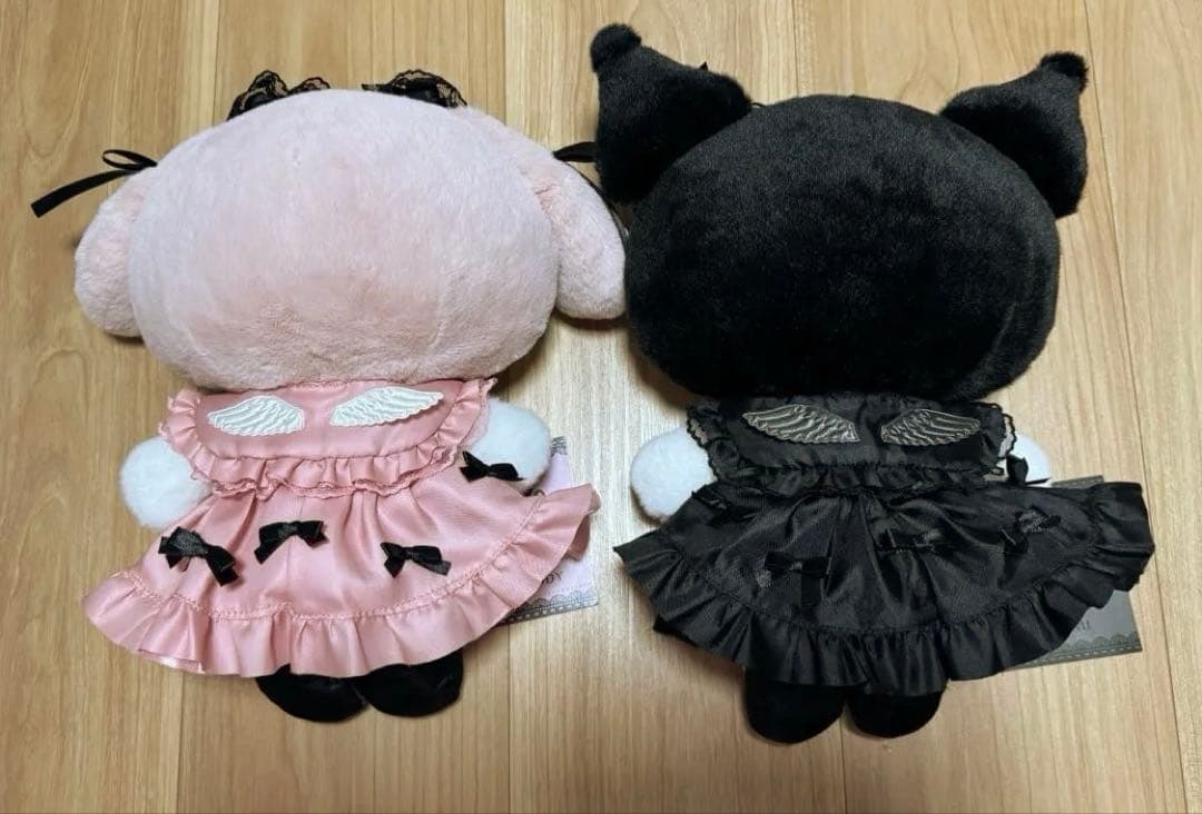 クロミ マイメロ　ぬいぐるみ Mサイズ真夜中のメロクロセット　サンリオ