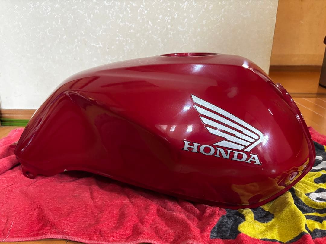 cb400sf nc42前期型　タンク