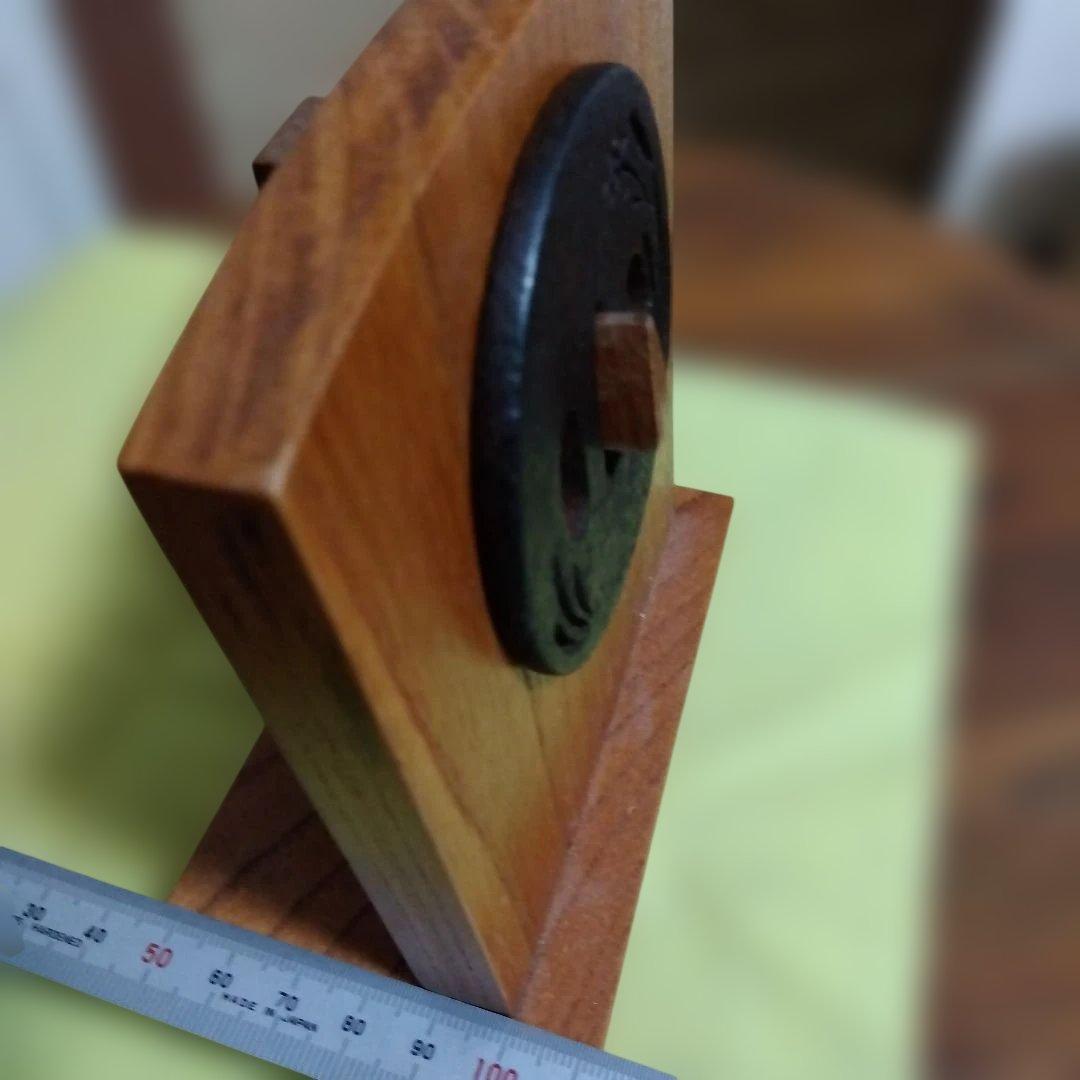 [値下げ]　鍔:鉄地　花卉紋すかし　楕円形　無銘