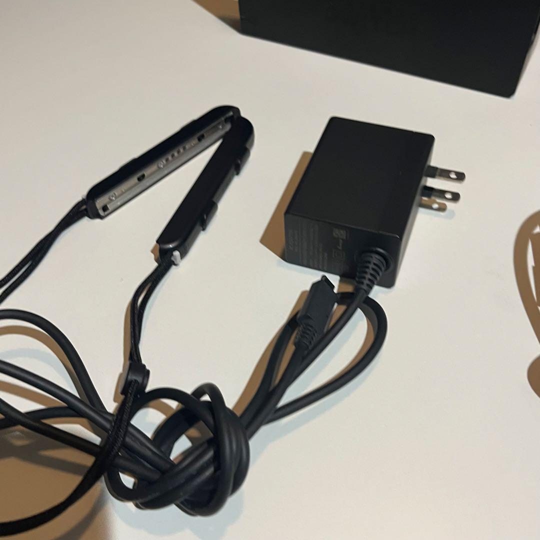 【動作確認済み】【美品】Nintendo Switch 本体 とその他付属品