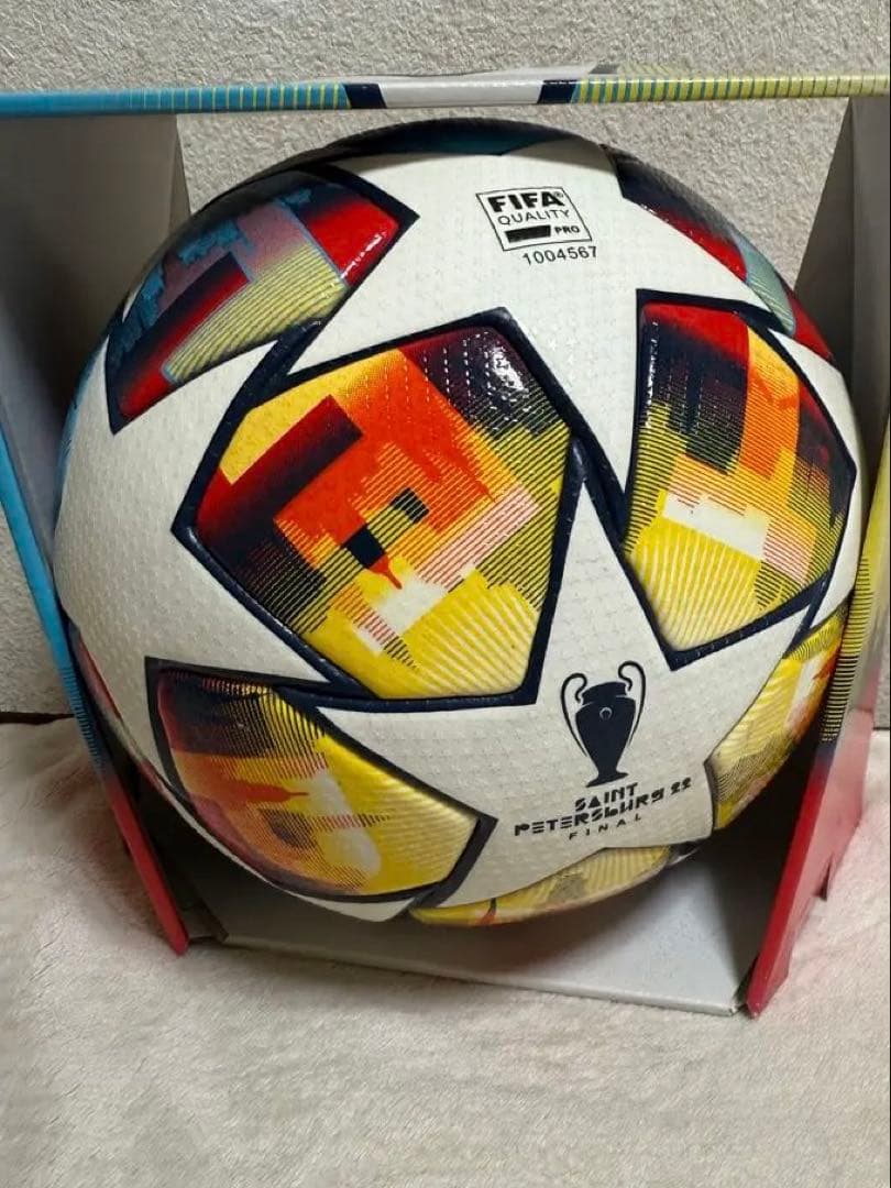 adidas Champions League サッカーボール