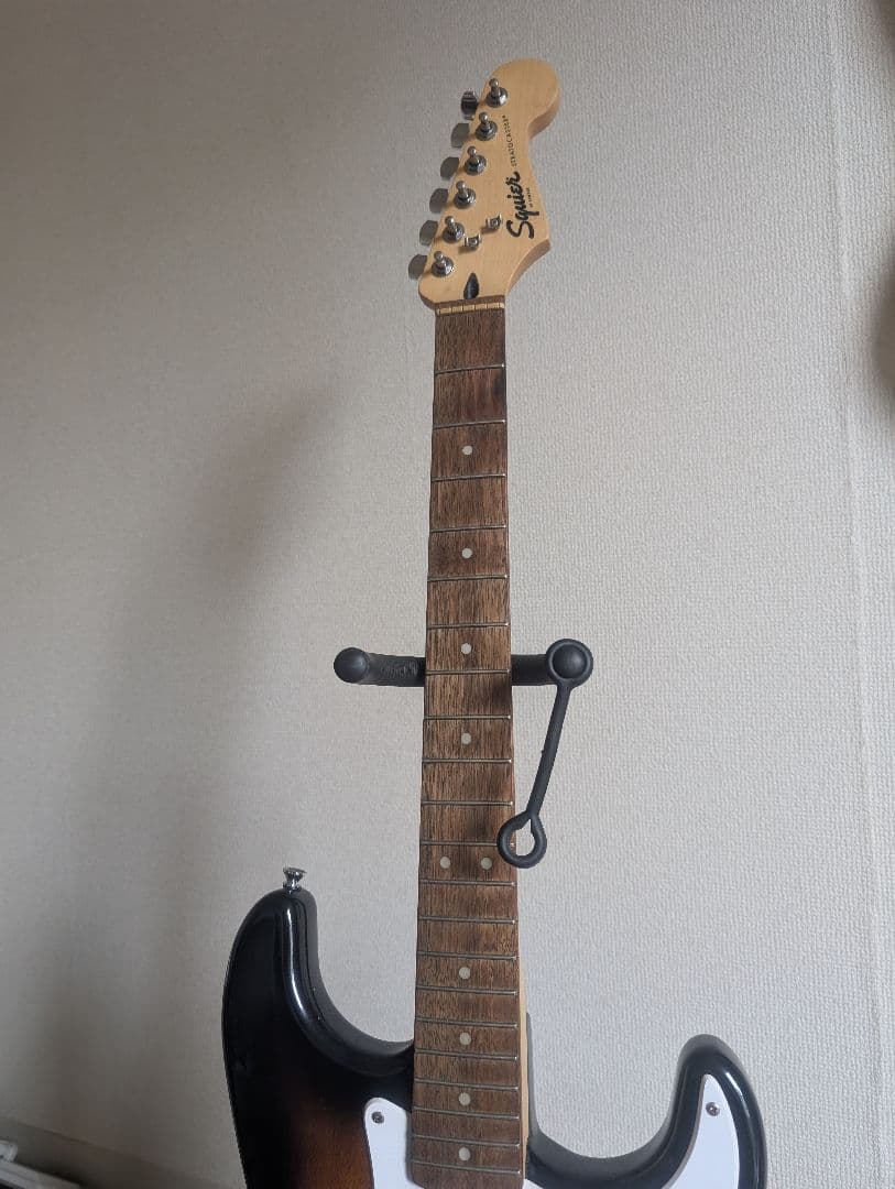 R.I.Pオジーオズボーン割Squier Stratocaster