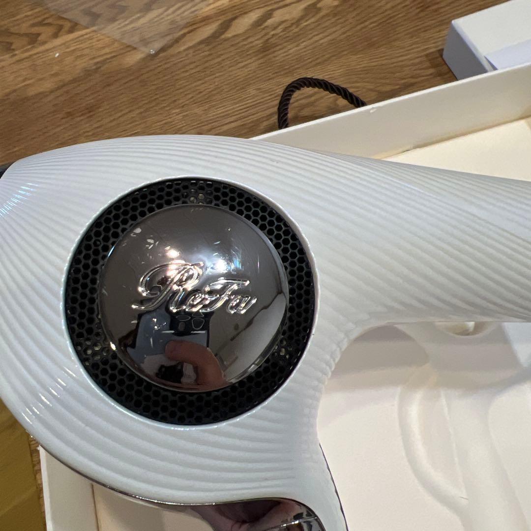 ReFa ドライヤー RE-AB02A ホワイト/シルバー