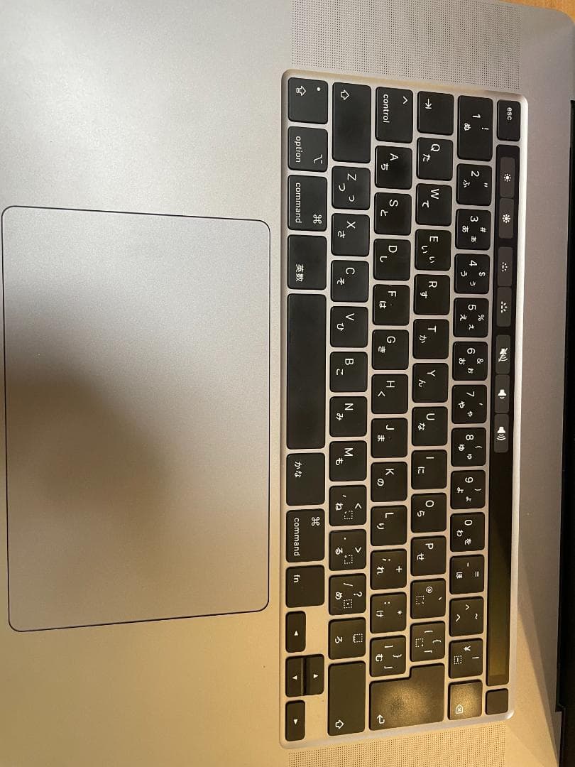 シルバー MacBook 本体 A4121　箱付き