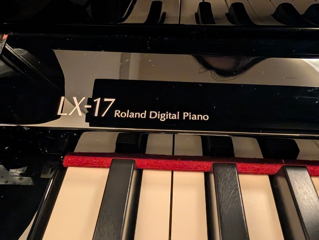 美品 ローランド Roland 電子ピアノ LX17-PE 黒塗鏡面