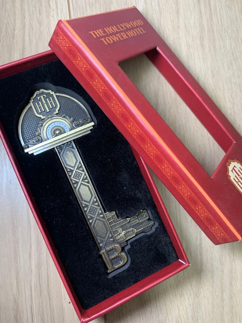 ディズニーランドパリ コレクタブルキー　タワーオブテラー　海外　限定　レア