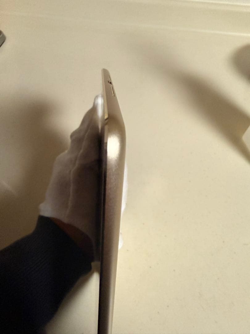 iPad mini 4 Wi-Fiモデル 128GB ゴールド