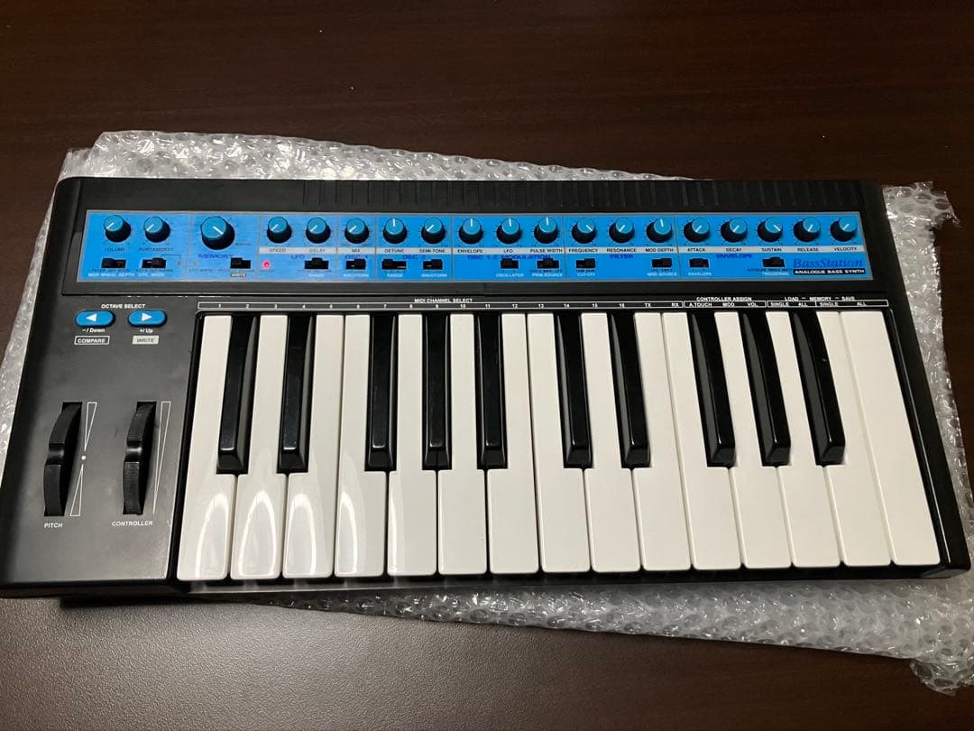 鍵盤楽器 novation bass station