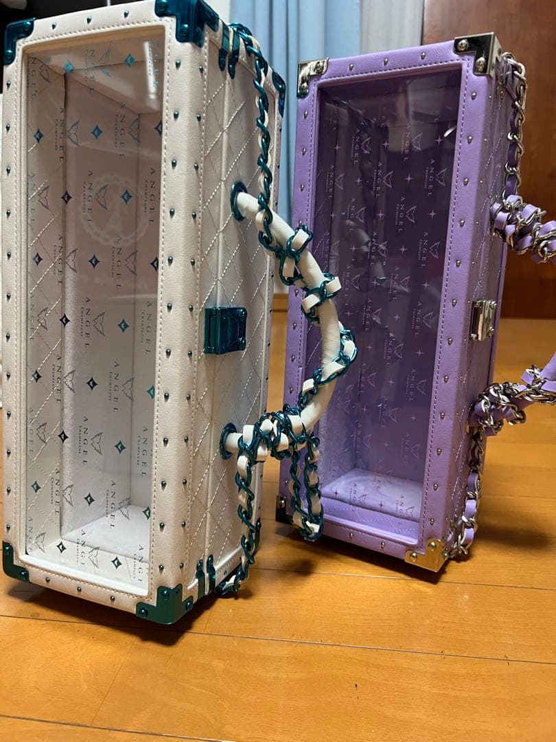エンジェル　シャンパン　空箱　レザー