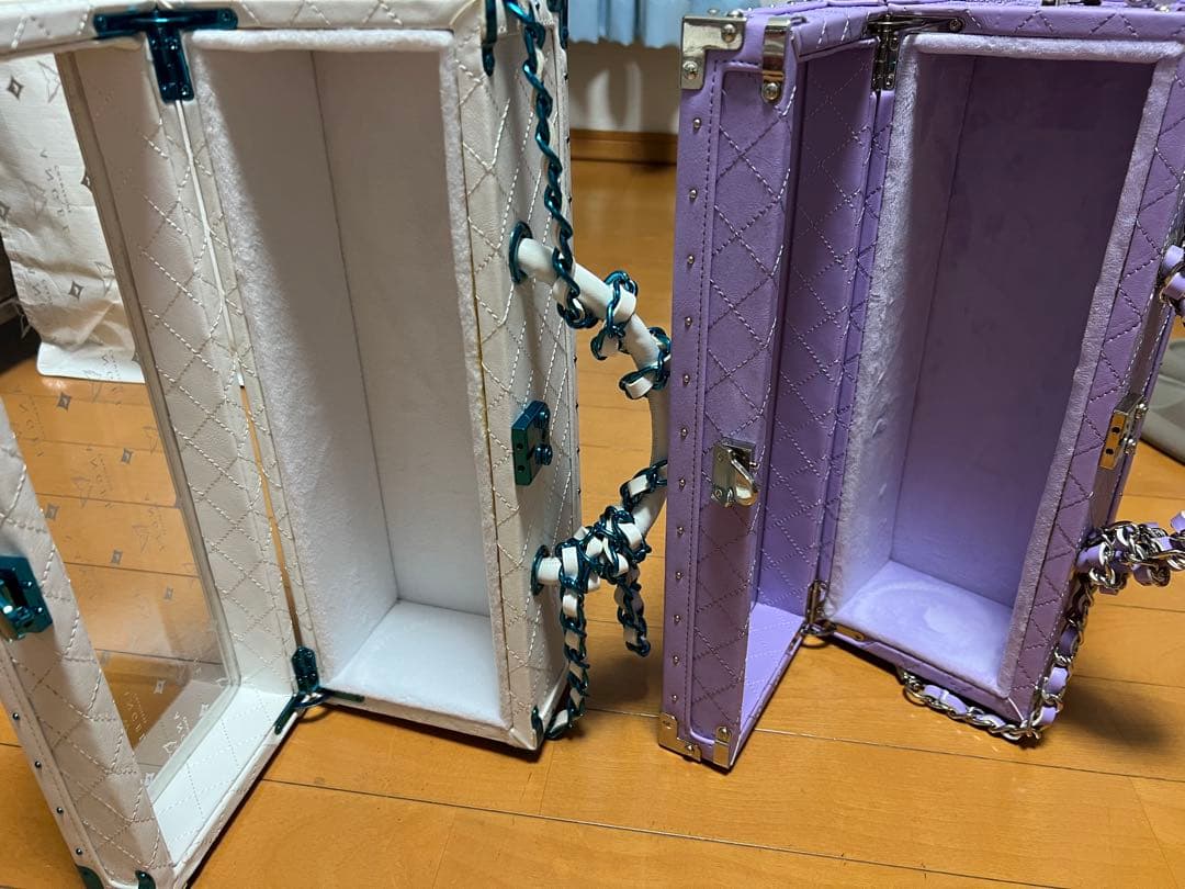 エンジェル　シャンパン　空箱　レザー