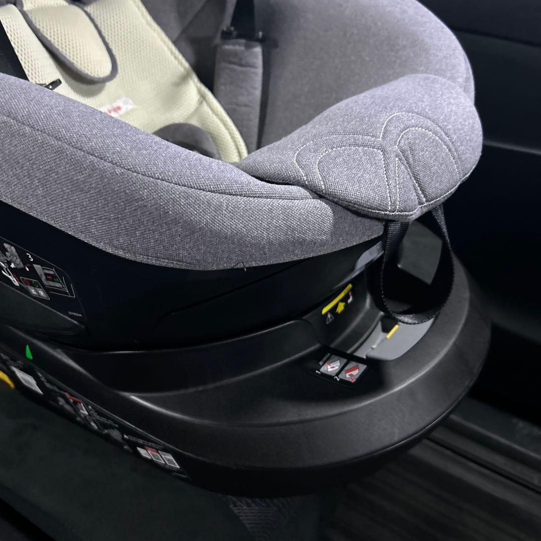 ISOFIX 360 回転エールべべ クルット5i プレミアム　グレーラテ