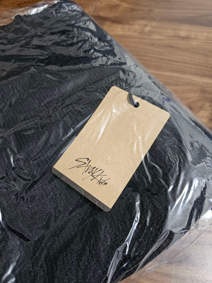 Stray Kids リノ プロデュース カーディガン メンプロ