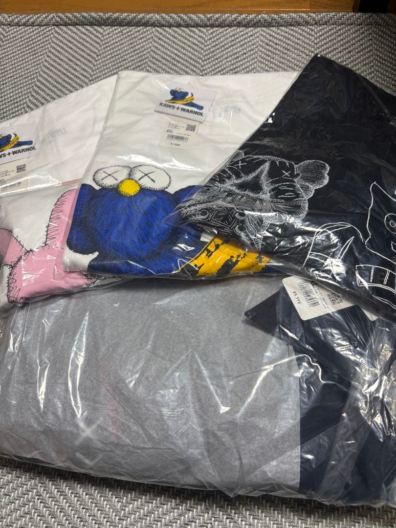 カウズコーチジャケット＆Tシャツセット