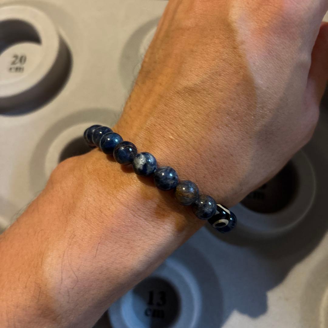 三眼天珠とカイヤナイトたん！ズーンとくる！すごい組み合わせ！