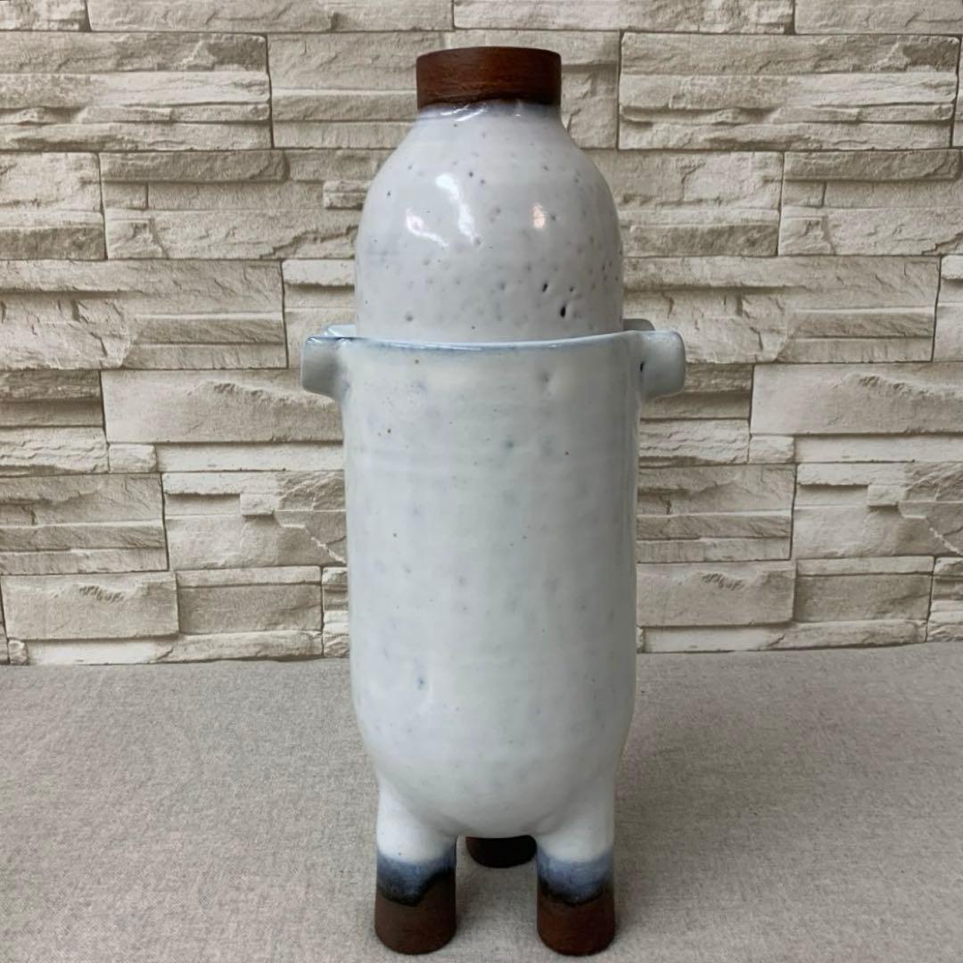 希少　Faye Toogood pots