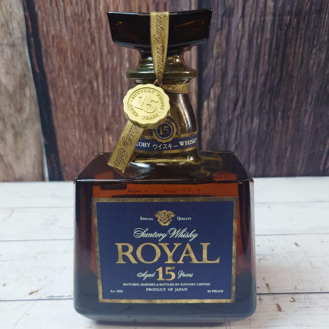 ①未開封 サントリーウイスキー  15年 700ml