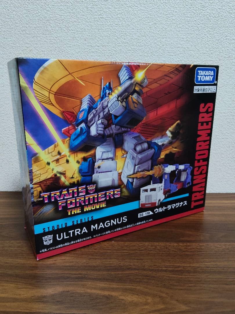 【新品】トランスフォーマー ウルトラマグナス