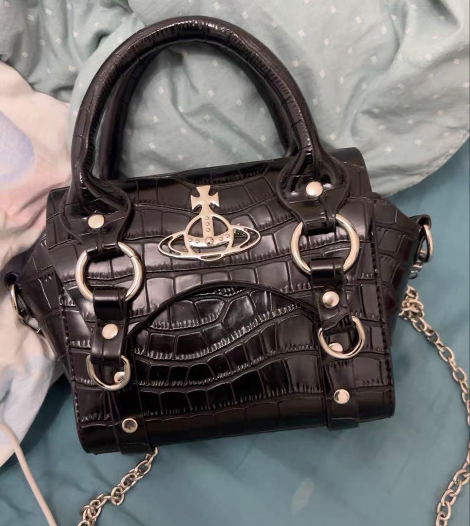 Vivienne westwood BETTY ミニショルダーバッグ