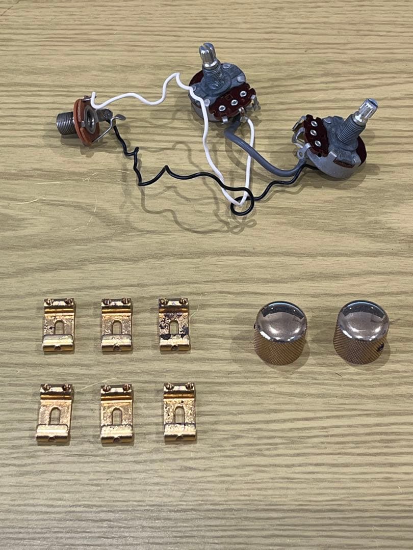 フェルナンデス TEJ55G 布袋寅泰モデルブラックライン塗装 EMG搭載