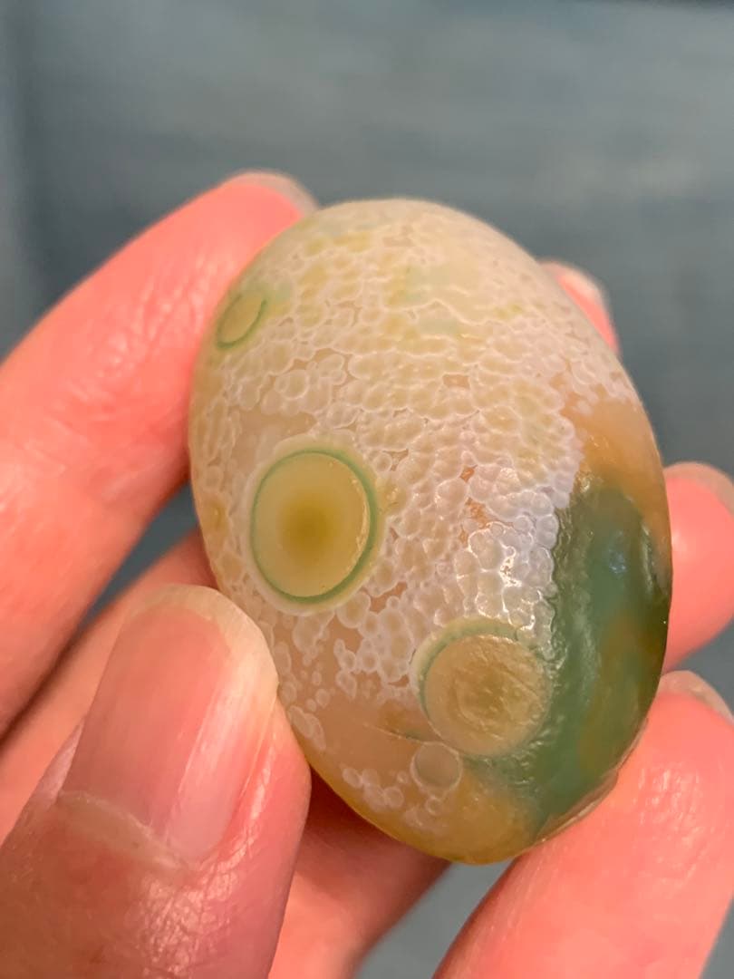 17 アラシャンゴビアゲート　蒙古瑪瑙　原石　水石　翡翠　オパール　根付　天珠