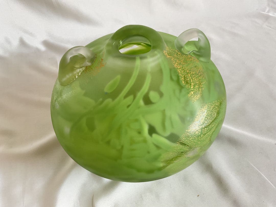 藤田喬平　美しいグリーン模様「ガラス扁壺」