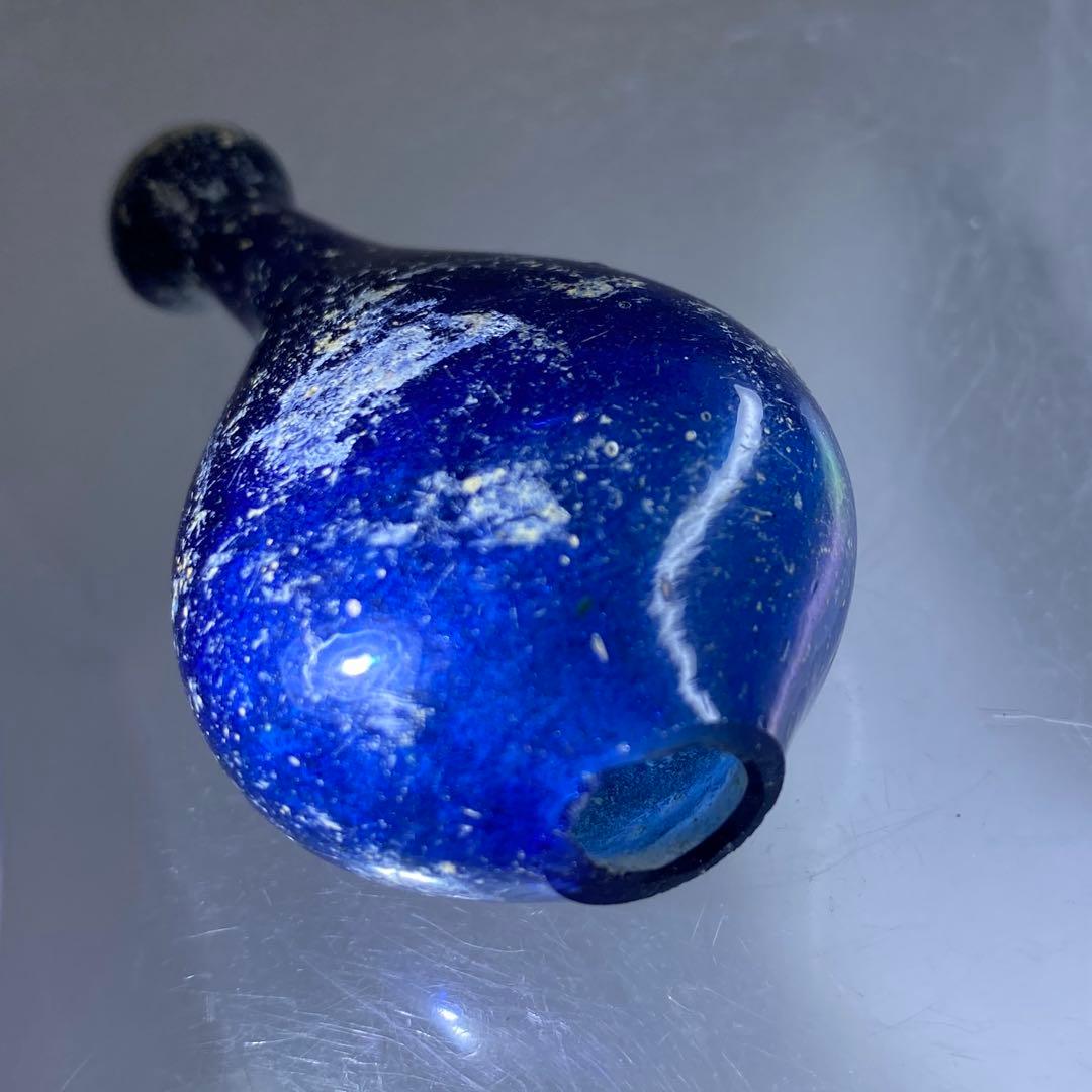 古代ローマングラス　銀化涙壺　縦約5.8㎝　東Y7-0402☆2F